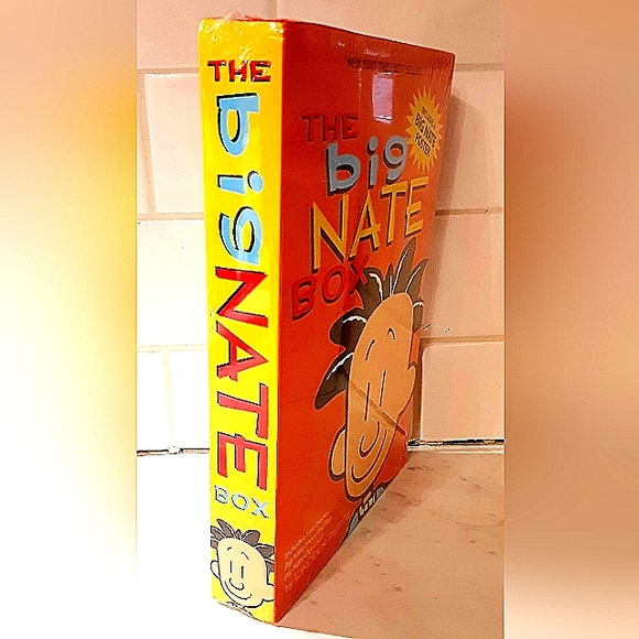 NEW Big Nate 2 Book Box Set & Poster Children's Boys Girls Elementary Kids Books - Picture 4 of 5